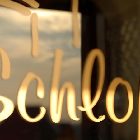 Landhotel Schloss Soergenloch Exterior photo